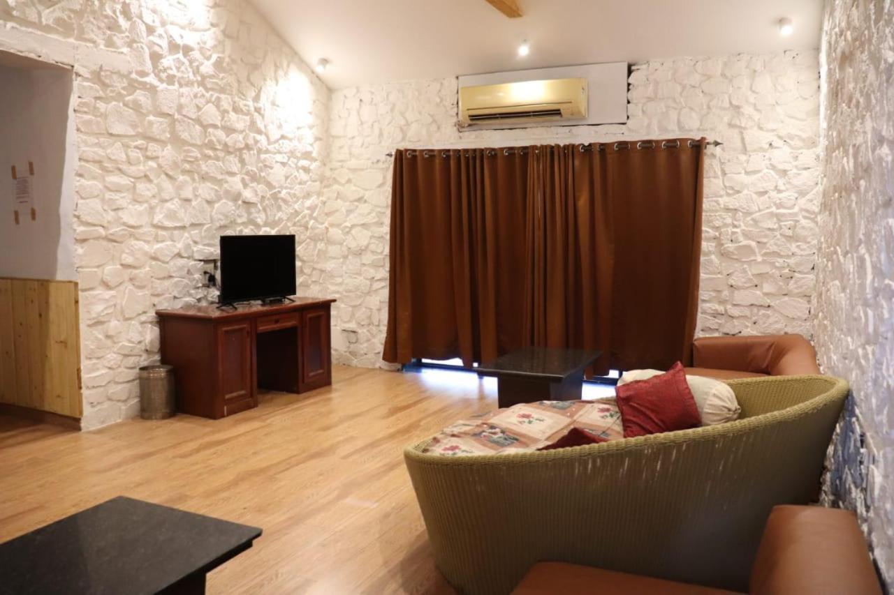 Trident Villas & Holidays 이가트푸리 외부 사진
